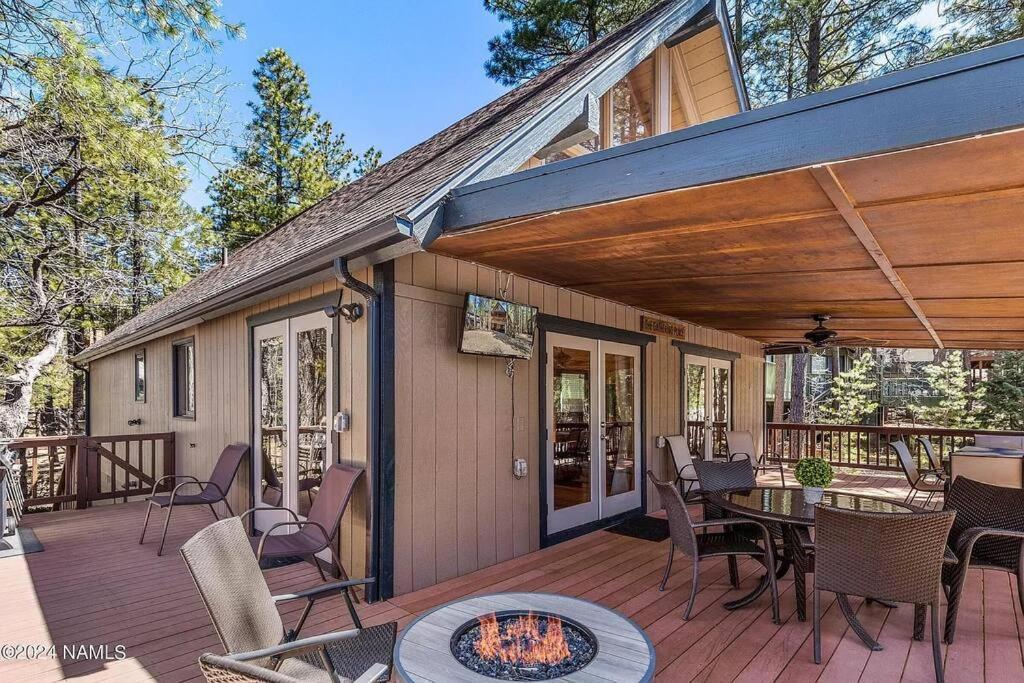Luxury Cabin Oasis Getaway Heart Of Munds Park Esterno foto